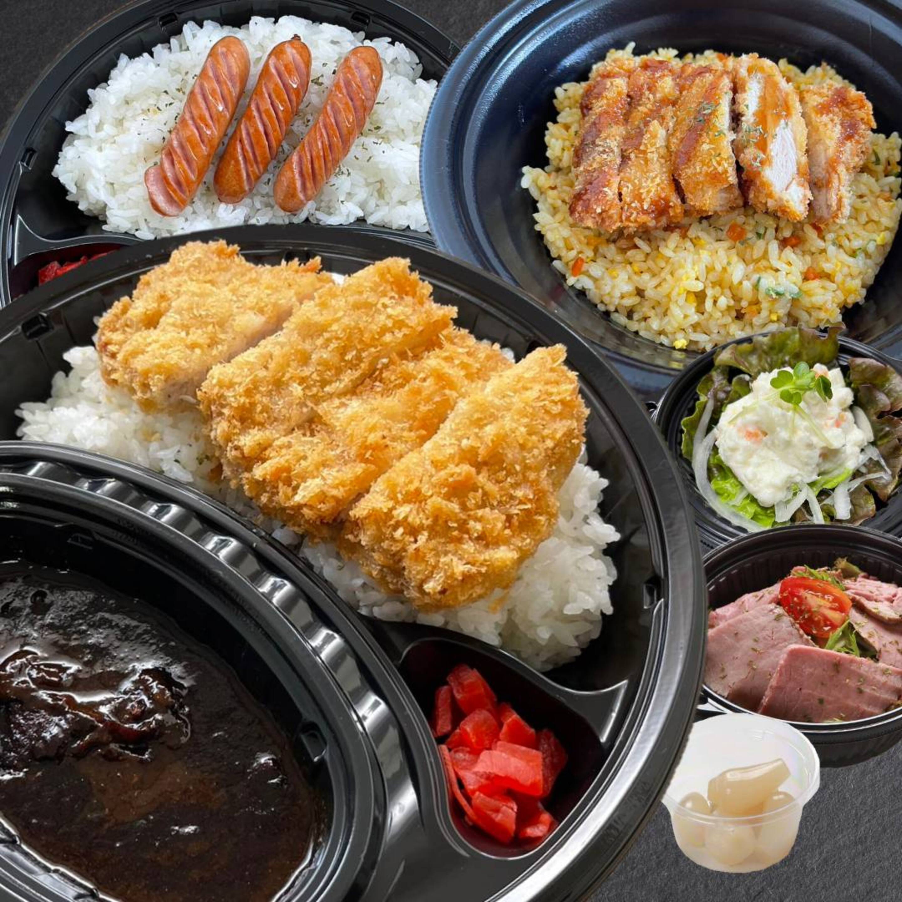 カレーパンチです ハチ メガ盛りカレー 甘口 300g×5個 : くすりのレデイハート