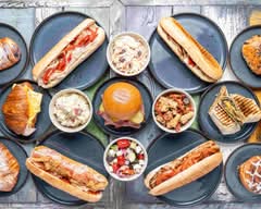 Via Cassia Café et Sandwhicherie (Laval)