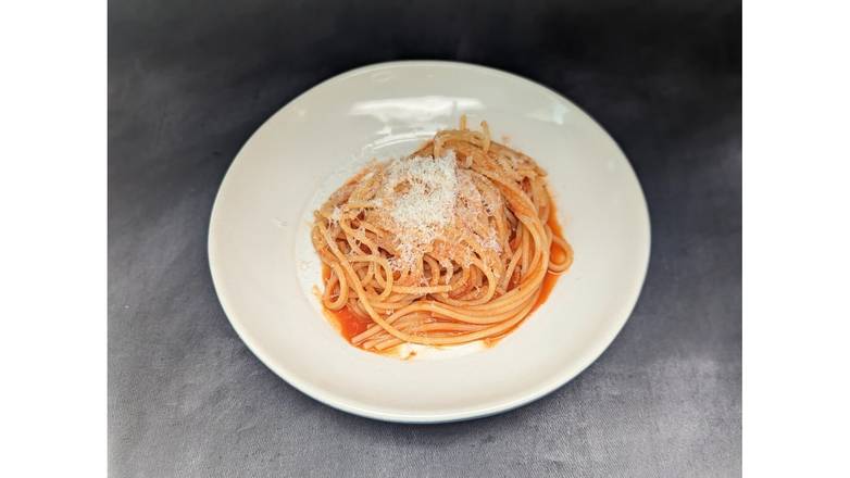 Pasta with Tomato Sauce