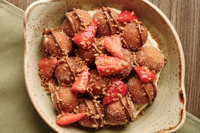 Cheesecake Holey Donuts With Nutella®