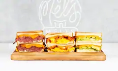 Mel's Melts (25-02 Queens Plaza South)