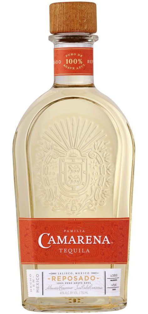 Camarena Familia Reposado Liquor (750 ml)