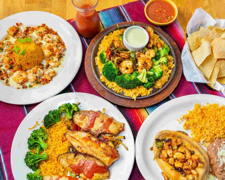 Tres Amigos Mexican Grill - Gift Cards