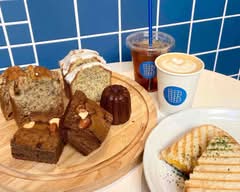 『カヌレが大人気！』BAGGAGE COFFEE