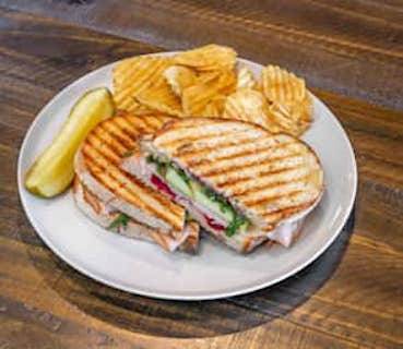 Momsy's Cafe photo 3