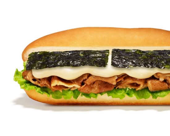 期間限定ミラノサンド　牛カルビ　濃厚チーズソース＆韓国のり