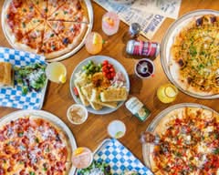 Sisters Restaurant & Bar (Tucson)