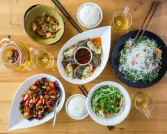 Fortune Dragon China Bistro (Whitsett Ave)