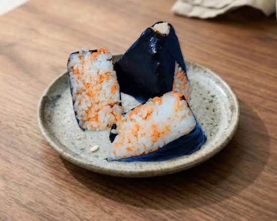 青森おにぎり ままけ Aomorionnigiri Mamake delivery & takeaway menu