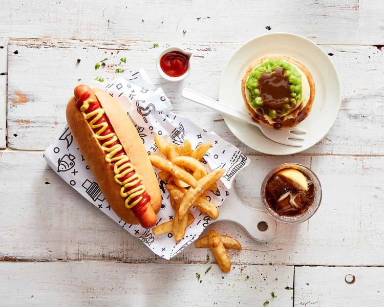 Hot dog Takeaway in Sydney | Discover Hot dog Restaurants with Takeout ...