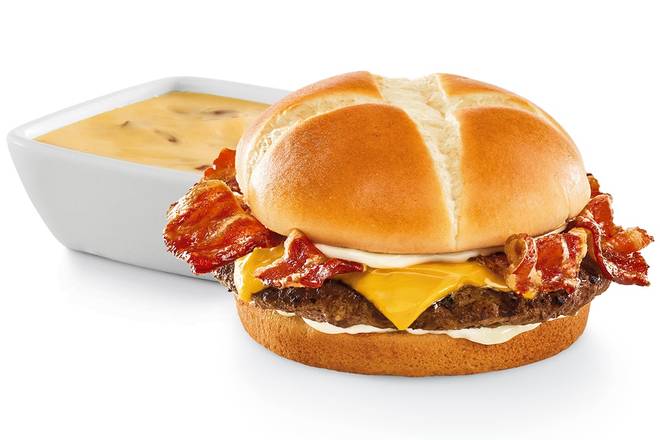 Cheesy Bacon Fondue Burger