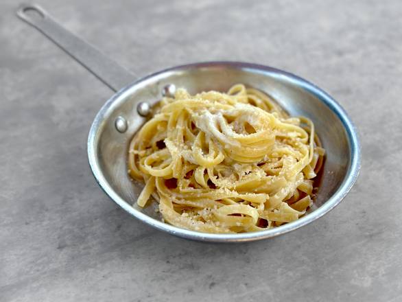 Fettuccine Alfredo