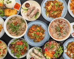 Louis’ Kitchen Vietnamese Restaurant