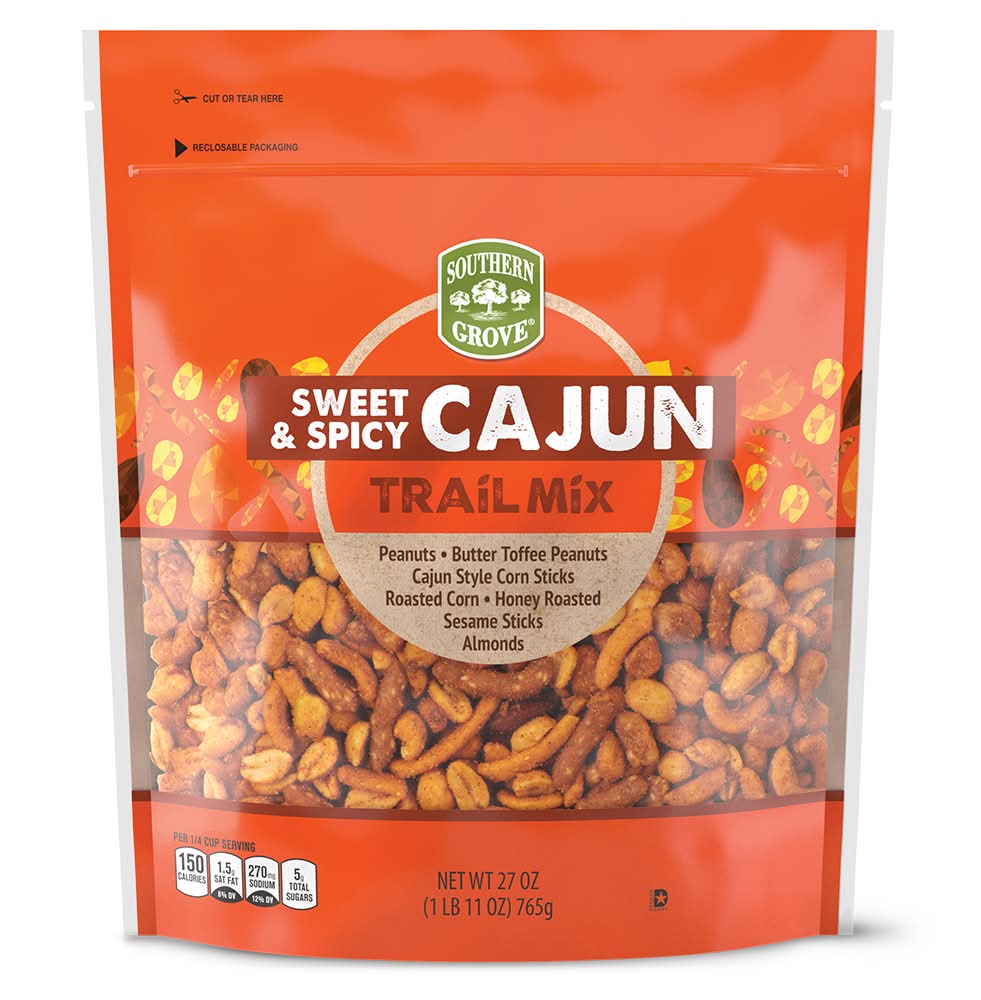 Southern Grove Sweet & Spicy Trail Mix, Cajun (27 oz)