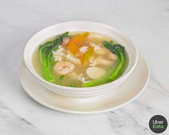 Mixed Seafood Noodles Soup Casserole 三鮮窩麵