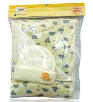 Basic Baby · Cobertor y gorro amarillo (450 g)