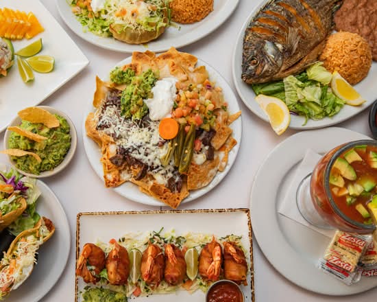 El Tarasco (2636 S Mooney Blvd)