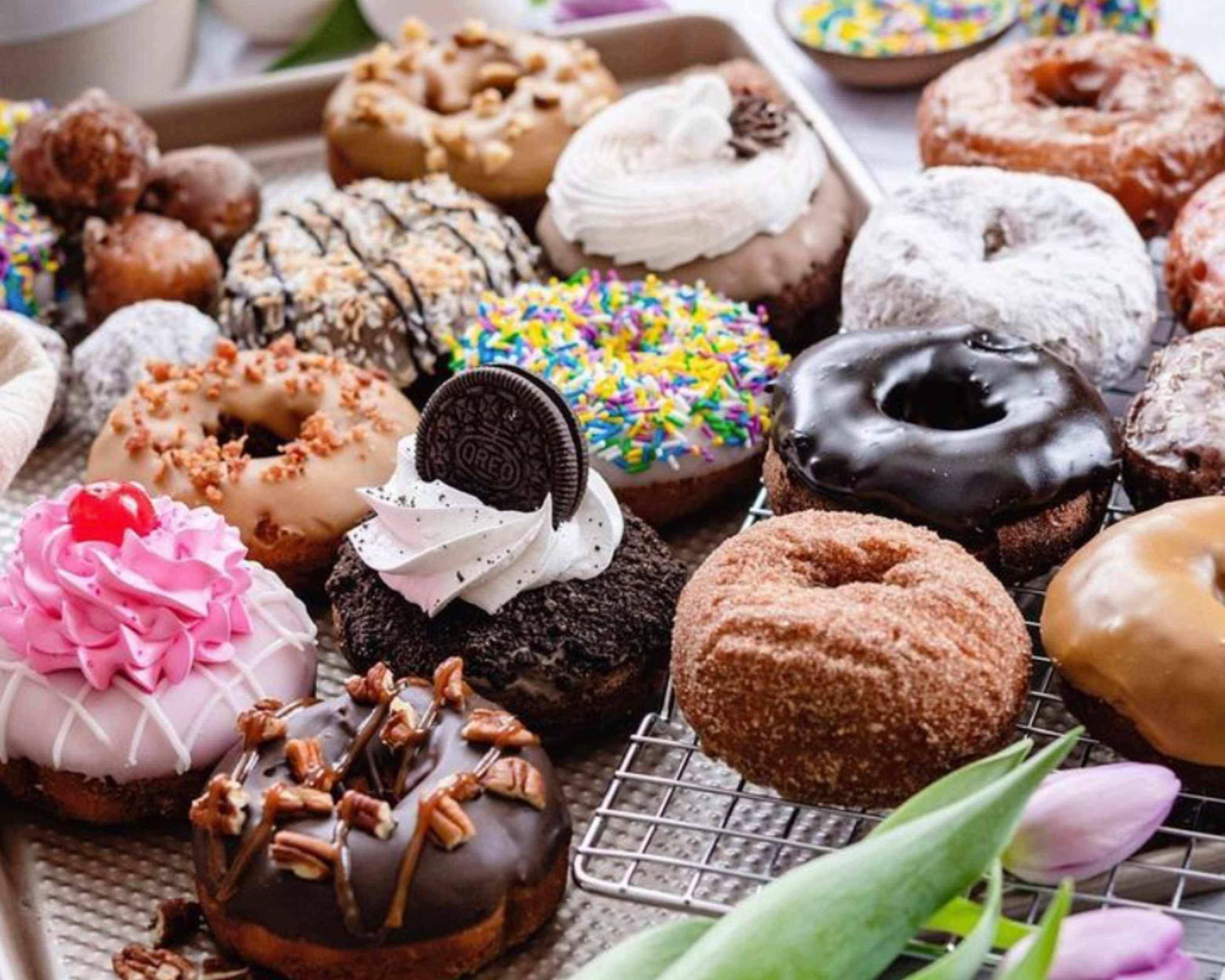 Order Maverick's Donuts, Edmonton Manning Delivery【Menu & Prices