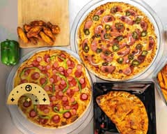 Detenla Pizza, Polaco. 