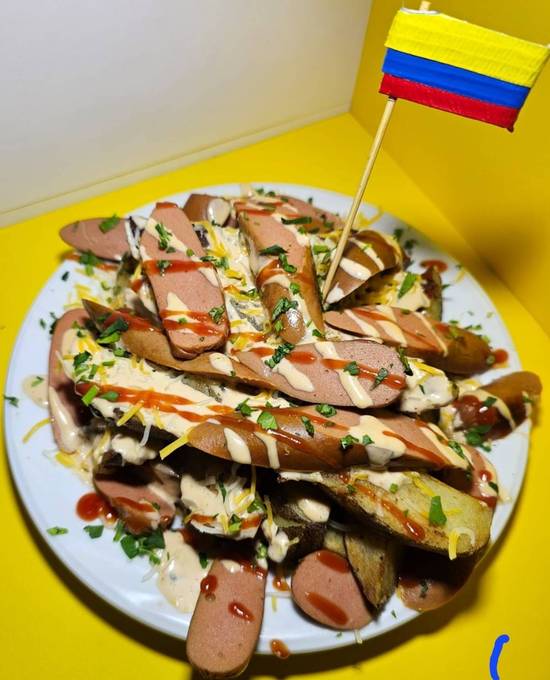 salchipapa los perros