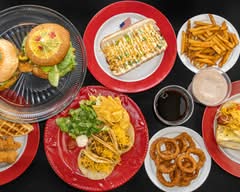 Diggity Dawgs (8505 NE Hwy 99)