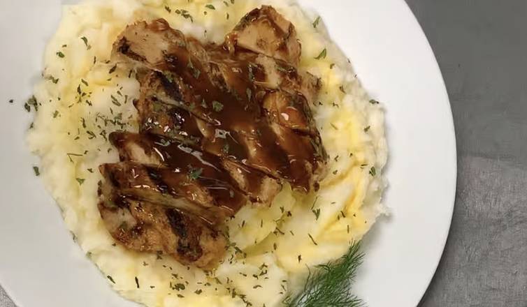 Chicken and Mashed Potatoes