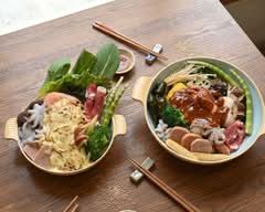 桃猫麻辣湯　momonekomaratan