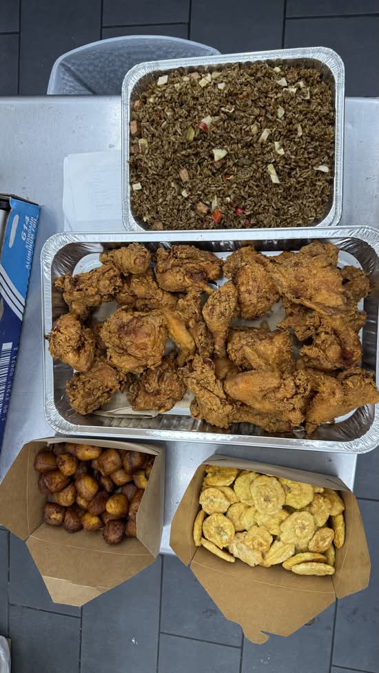 Alex Sazon Fried Fish Pica Pollo (551 Communipaw Ave)