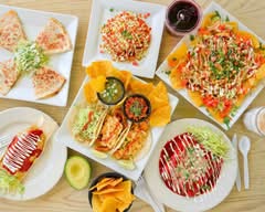 Pequeno Cantina (Broadway)