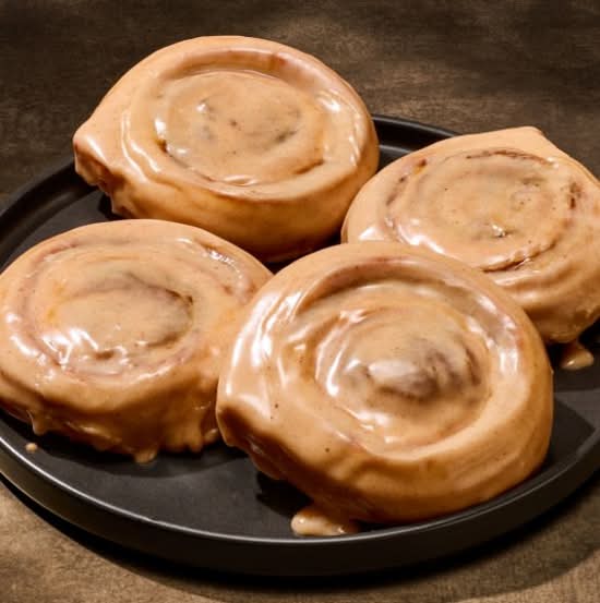 Pumpkin Cinnamon Roll 4-Pack
