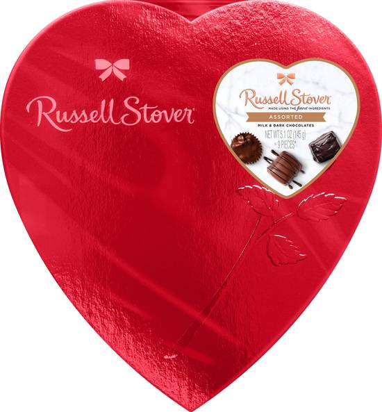 Order Russell Stover Valentine's Day Red Foil Heart Assorted Milk Chocolate & Dark Chocolate Gift Box, 5.1 oz food online from CVS store, Providence County on bringmethat.com
