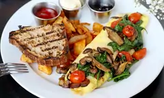 Amsterdam Cafe (10905 W Magnolia Blvd)