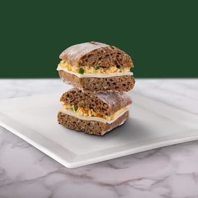 Sándwich Pollo y Yogurt