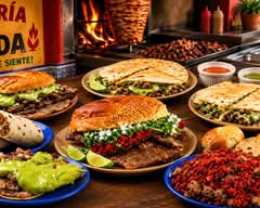 Taqueria Monchis (La Juarez)