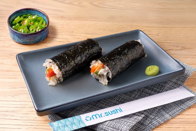 Tampico Especial Hand Roll - Cangrejo, Aguacate y Masago