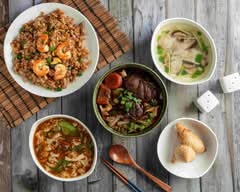 肉粽塗傳統小吃店丨油飯丨酸辣湯