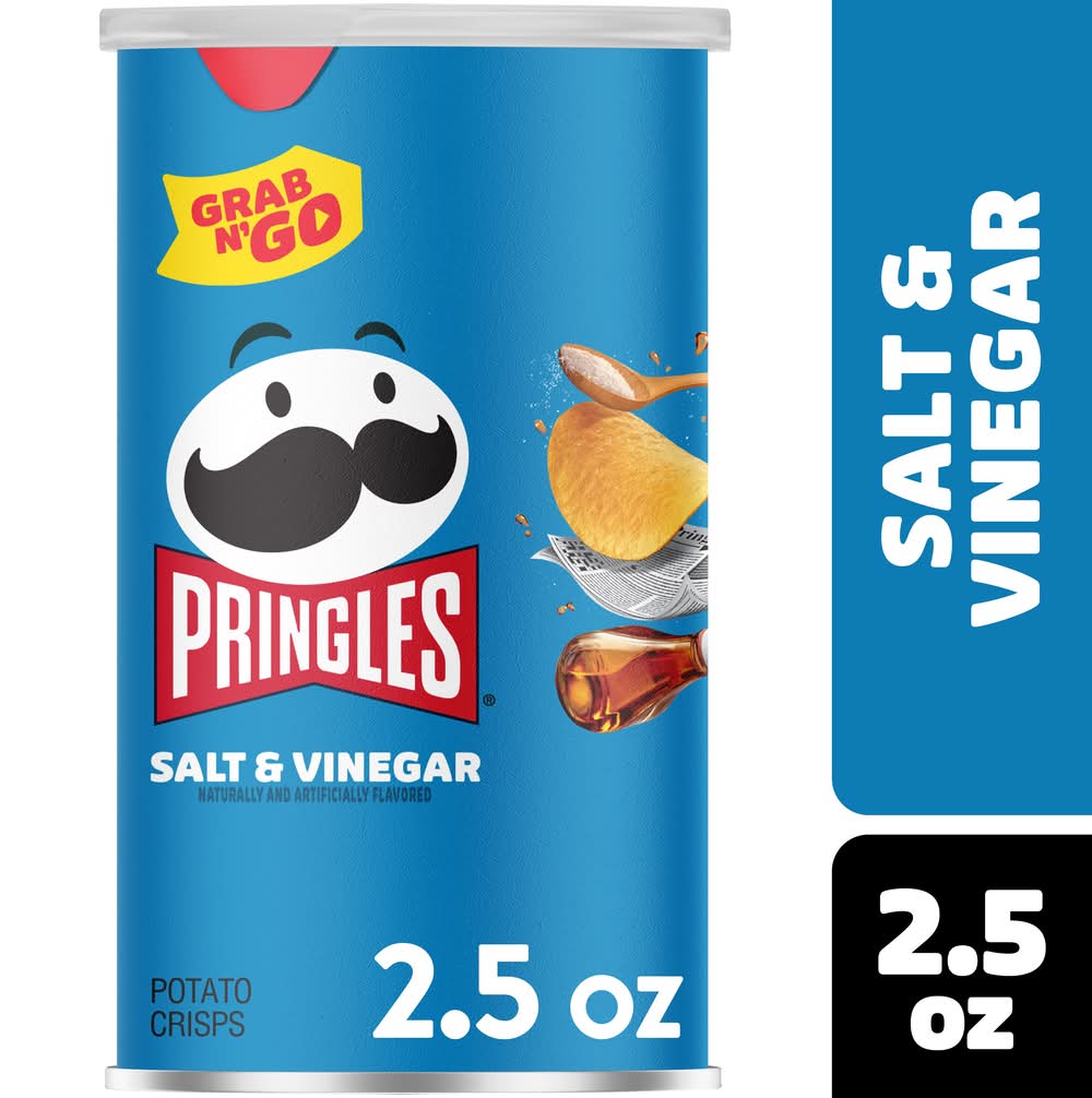 Pringles Grab N' Go Salt & Vinegar Flavored Potato Crisps (2.5 oz)