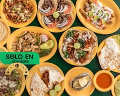 Taqueria el Cometa (Raza)