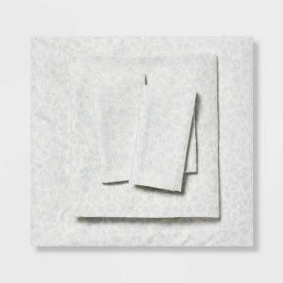 Room Essentials Microfiber Sheet Set Pewter, Queen, Aqua Ditsy Floral (4 ct)