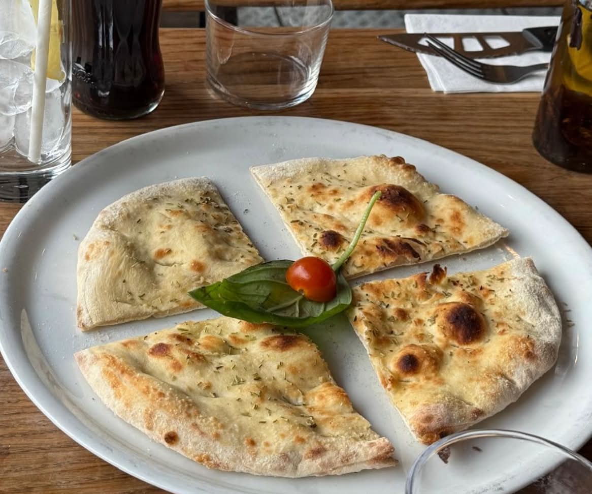 Demie Focaccia (4 parts)