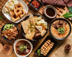 香豆府 大腸麵線|臭豆腐|麻辣鴨血 溪湖店