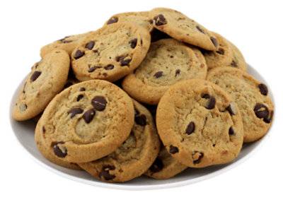 Bakery Chocolate Chip Cookies 16 Count - Each