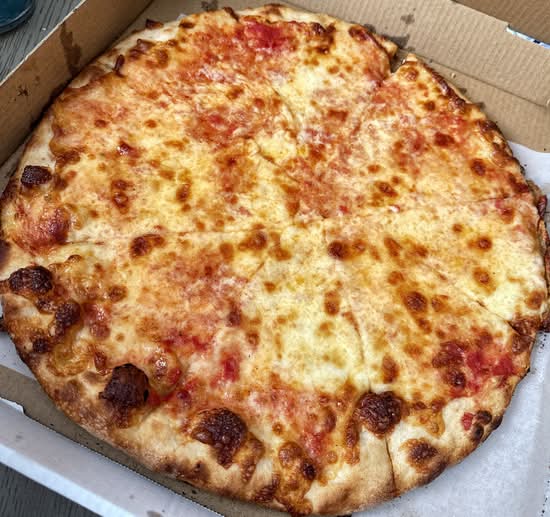 Denino’s Pizzeria