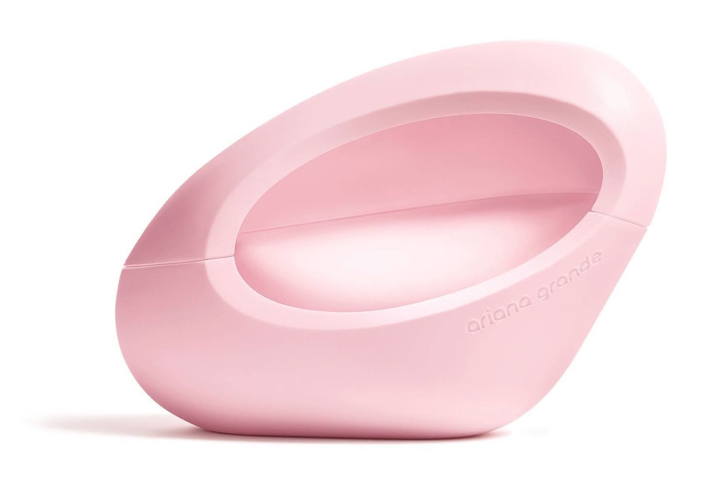 Ariana Grande Mod Blush Eau De Parfum, Amber Woody, Women (3.4 fl oz)