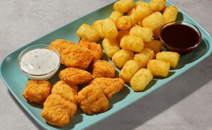 Quorn Vegan Nuggets & Potato Tots Combo