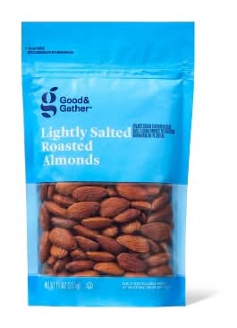 Good & Gather Lightly Salted Roasted Almonds (11 oz)