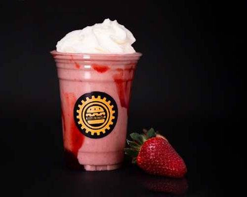 Strawberry Milkshake 16oz