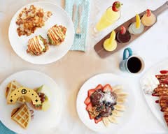The Broken Yolk Cafe - Irvine