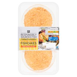 Co-op 2 Smoked Haddock Fishcakes with a Mature Cheddar Melting Centre 270g