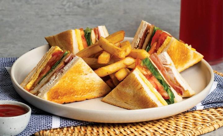 Signature Chicken & Bacon Club Sandwich